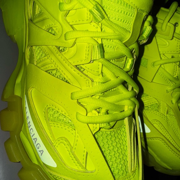 Balenciaga Track Sneakers Women’s sz 9   Fluorescent Yellow Clear Sole Authentic - Picture 5 of 7